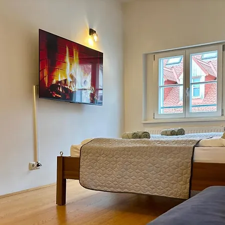 Heritage Living Schmiedgasse III Апартаменти Грац